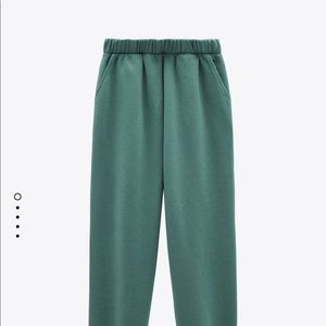 Zara Joggers & Sweatshirt